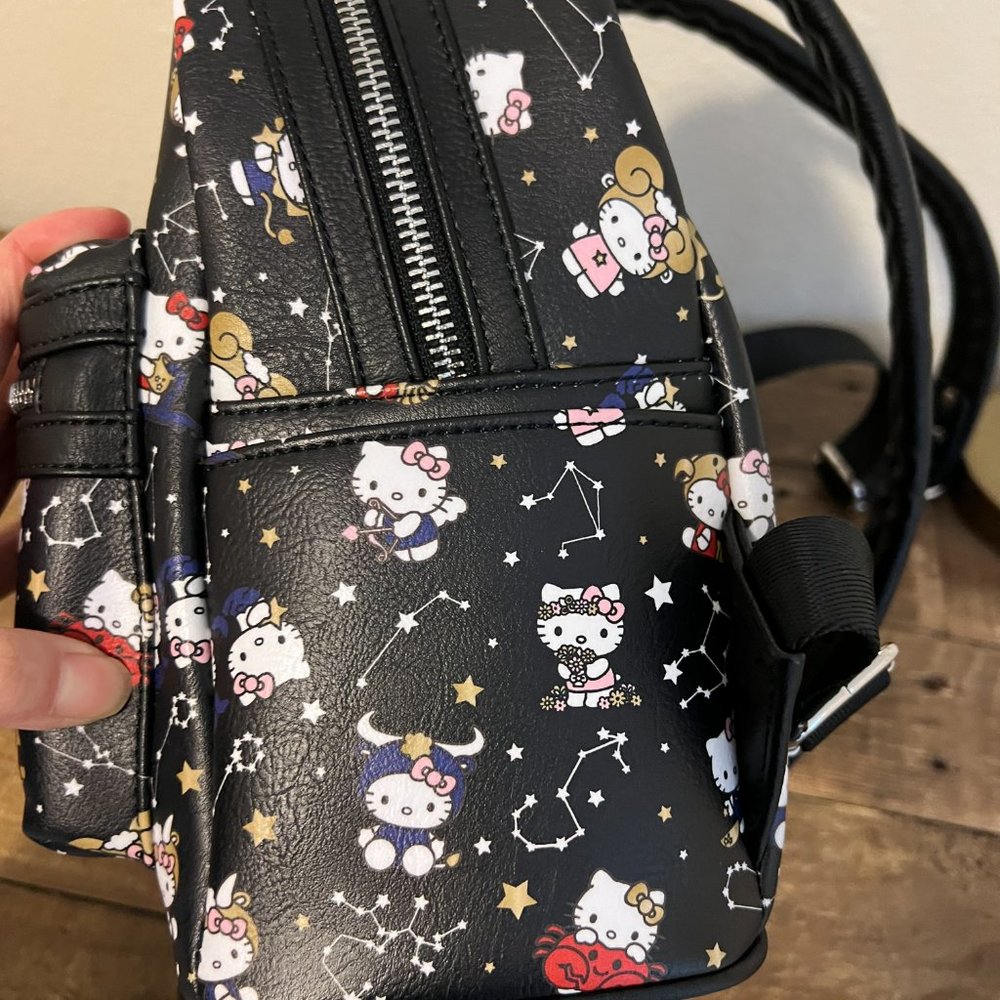 Loungefly Hello Kitty Zodiac Mini Backpack - Picture 4 of 6